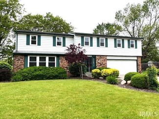 3323 Kiowa Ct, Fort Wayne, IN 46815