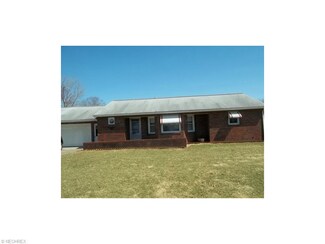 318 Johnson St, West Lafayette, OH 43845