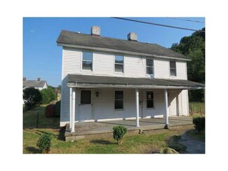 109 4th St, Perryopolis, PA 15473