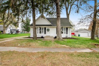 1170 144th Ave, Wayland, MI 49348
