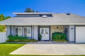 1695 Arnheim Ct, El Cajon, CA 92021