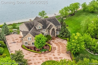 10611 Lighthouse Point, South Lyon, MI 48178