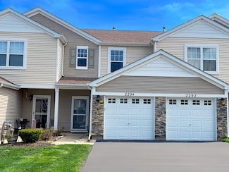 2294 Flagstone Ln Unit 53, Carpentersville, IL 60110