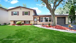 7460 Cumberland Dr, Hanover Park, IL 60133