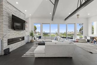 3325 Caminito Daniella, Del Mar, CA 92014