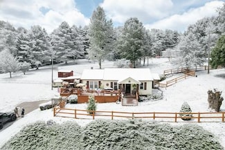 4251 Riverside Dr, Independence, VA 24348