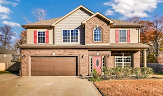 621 Bassett Ln, Clarksville, TN 37043