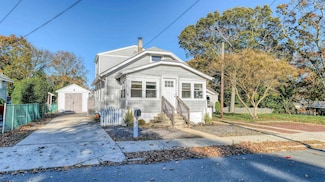 137 W Johnson Ave, Somers Point, NJ 08244