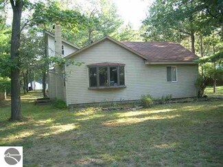 2870 Leone Dr, National City, MI 48748