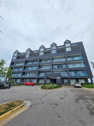 40 Rader St Unit 210, Norfolk, VA 23510