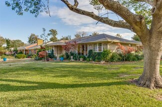 3208 Newcastle Dr, Dallas, TX 75220