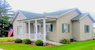 11407 Hoagland Rd, Hoagland, IN 46745