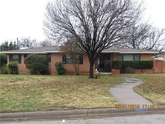 2202 Lincoln Dr, Abilene, TX 79601