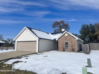 101 Briar Green Dr, Youngsville, LA 70592