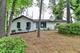 396 Independence Dr, Jonesboro, GA 30238