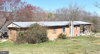 64 Apple Orchard Trail, Berkeley Springs, WV 25411