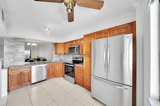 7076 Huntington Ln Unit 8030, Delray Beach, FL 33446
