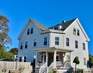 52 Essex St Unit 2, Beverly, MA 01915