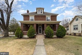 201 S Queen St, Shippensburg, PA 17257