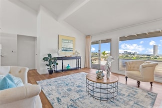98-533 Kipaepae St Unit 104, Aiea, HI 96701