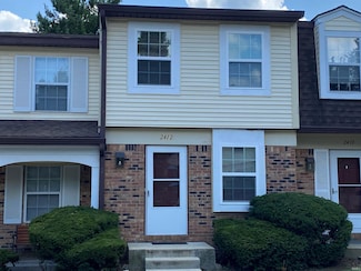 2412 S Brittany Ln, Bloomington, IN 47401