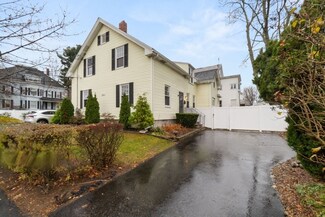 43 Brown St Unit 1, Waltham, MA 02453