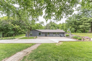 2488 County Road 2230, Moberly, MO 65270