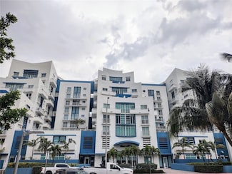 7600 Collins Ave Unit 416, Miami Beach, FL 33141