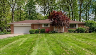 3011 Hoffman Cir NE, Warren, OH 44483