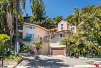 941 N Norman Place, Los Angeles, CA 90049