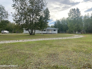 618 Clearwater Rd, Delta Junction, AK 99737