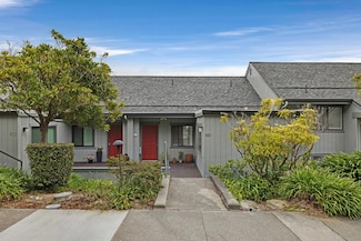318 Innisfree Dr Unit 75, Daly City, CA 94015