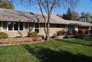 5612 W 127th St, Palos Heights, IL 60463