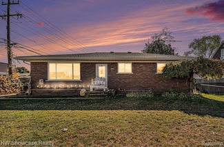 4054 Capitol Ave, Warren, MI 48091