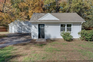 62 Rice Rd, Broad Brook, CT 06016