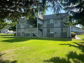 1400 W 14th Ave, Kennewick, WA 99337