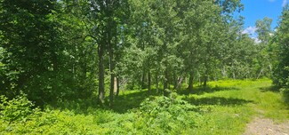 00 Golden Rd, Oakland, ME 04963