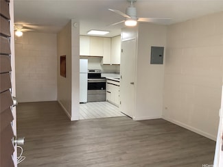 1330 Wilder Ave Unit 219, Honolulu, HI 96822