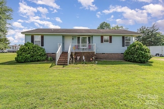 7785 Crestwood Dr, Kannapolis, NC 28081