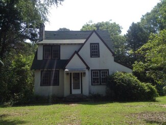 1204 Bibb St, Tuskegee, AL 36088