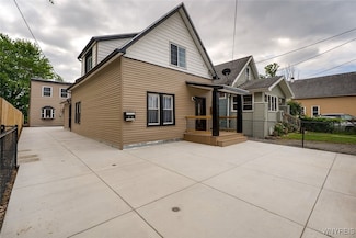 29 Melvin Place, Buffalo, NY 14210