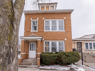 2241 N Long Ave, Chicago, IL 60639