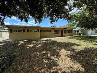4515 19th Ave W, Bradenton, FL 34209