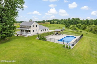 344 Fortsville Rd, Gansevoort, NY 12831