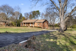 1107 Gardner Dr, Franklin, TN 37064