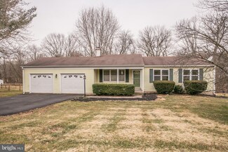 1853 Rampart Ln, Lansdale, PA 19446