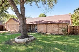 11339 Quail Run St, Dallas, TX 75238