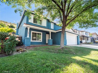 32811 Ridge Top Ln, Castaic, CA 91384