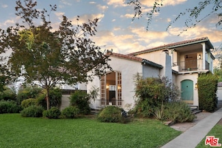 950 N Holliston Ave, Pasadena, CA 91104