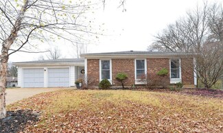 7 Calder Ct, Ballwin, MO 63021